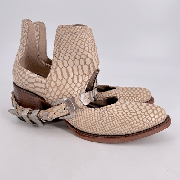 Freebird White Leather Snake Embossed Blade Boho Western Boots 8 - Picture 2 of 12